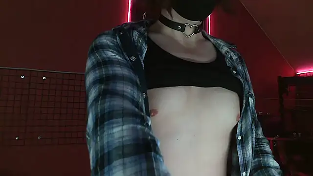 Snapshot of Ginny-the-bdsm-nympho chatting on January 23, 6:03 pm Ginny-the-bdsm-nympho online show from January 23, 6:03 pm