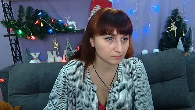 Snapshot of NinaFlawlees chatting on December 10, 2:59 am NinaFlawlees online show from December 10, 2:59 am