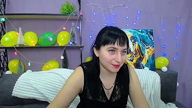 Snapshot of NinaFlawlees chatting on January 15, 10:35 pm NinaFlawlees online show from January 15, 10:35 pm