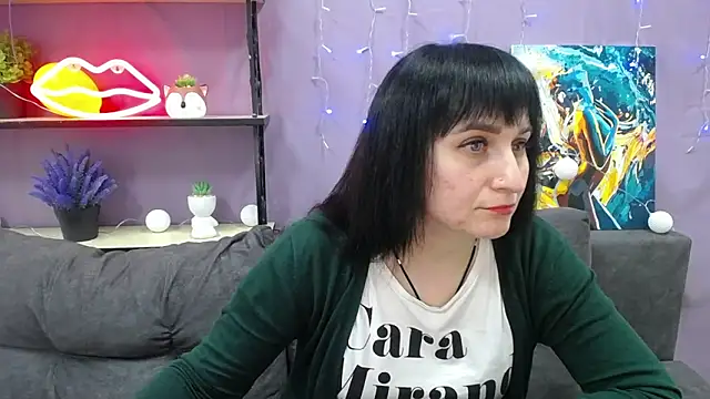 Snapshot of NinaFlawlees chatting on January 28, 7:10 pm NinaFlawlees online show from January 28, 7:10 pm