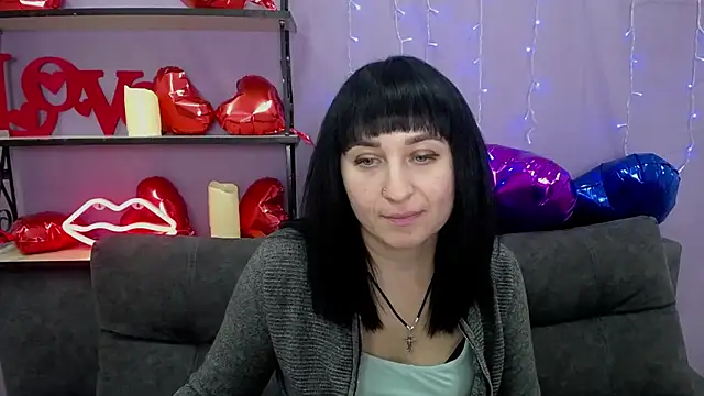 Snapshot of NinaFlawlees chatting on February 28, 10:06 pm NinaFlawlees online show from February 28, 10:06 pm