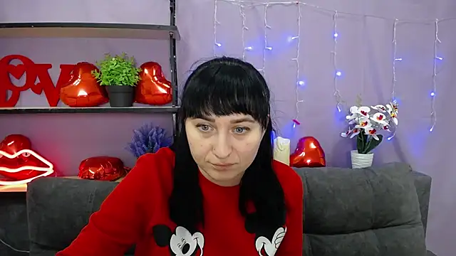 Snapshot of NinaFlawlees chatting on March 5, 11:38 pm NinaFlawlees online show from March 5, 11:38 pm