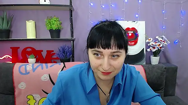 Snapshot of NinaFlawlees chatting on March 11, 7:25 pm NinaFlawlees online show from March 11, 7:25 pm