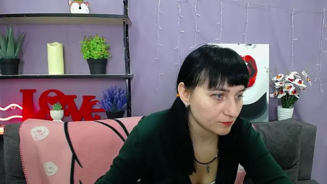 Snapshot of NinaFlawlees chatting on March 13, 11:27 pm NinaFlawlees online show from March 13, 11:27 pm