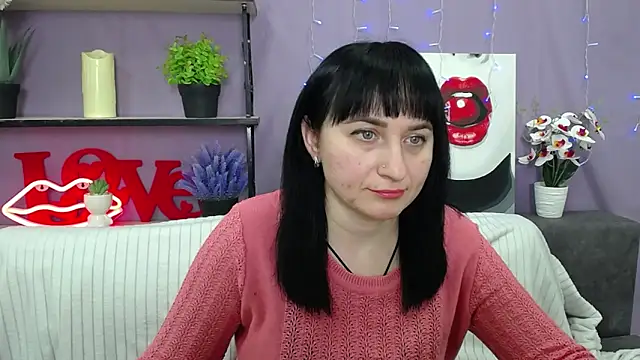 Snapshot of NinaFlawlees chatting on March 19, 7:06 pm NinaFlawlees online show from March 19, 7:06 pm