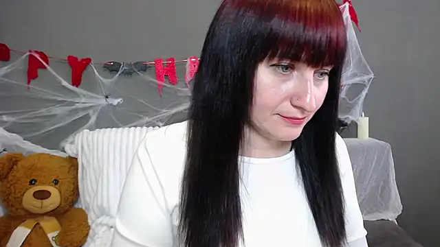 Snapshot of NinaFlawlees chatting on October 18, 12:06 pm NinaFlawlees online show from October 18, 12:06 pm