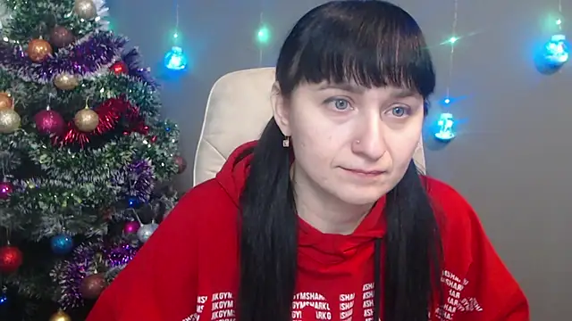 Snapshot of NinaFlawlees chatting on December 5, 6:44 am NinaFlawlees online show from December 5, 6:44 am