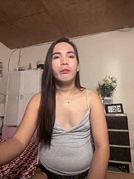 Snapshot of Msyensmith chatting on November 27, 1:07 am Msyensmith online show from November 27, 1:07 am