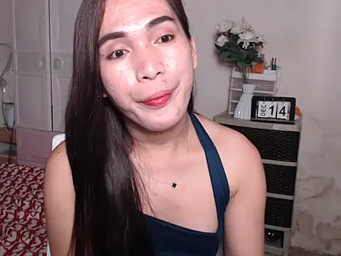 Snapshot of Msyensmith chatting on December 14, 1:16 pm Msyensmith online show from December 14, 1:16 pm