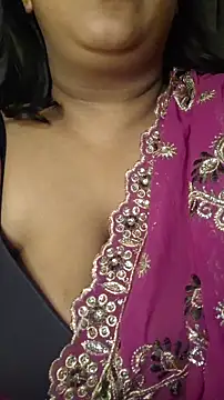 Snapshot of sassy_horny chatting on October 7, 10:18 pm sassy horny online show from October 7, 10:18 pm