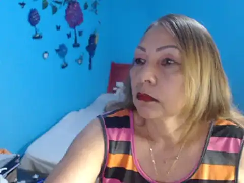 Snapshot of milfeddy_ chatting on January 28, 1:38 pm milfeddy online show from January 28, 1:38 pm