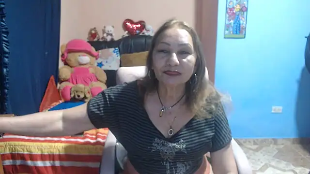 Snapshot of milfeddy_ chatting on March 1, 12:17 am milfeddy online show from March 1, 12:17 am