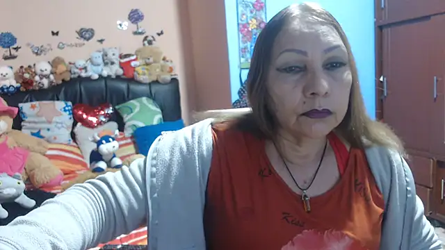 Snapshot of milfeddy_ chatting on March 11, 9:04 pm milfeddy online show from March 11, 9:04 pm