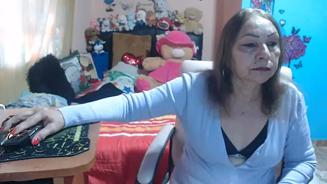 Snapshot of milfeddy_ chatting on October 22, 12:38 pm milfeddy online show from October 22, 12:38 pm