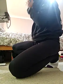 AmGuy23 online show from February 24, 3:12 am