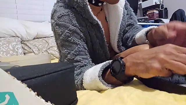 AmGuy23 online show from November 9, 10:13 am