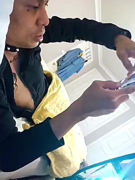 AmGuy23 online show from November 12, 11:43 am