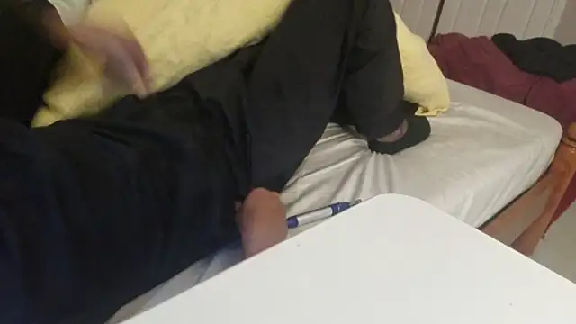 AmGuy23 online show from November 24, 5:23 pm