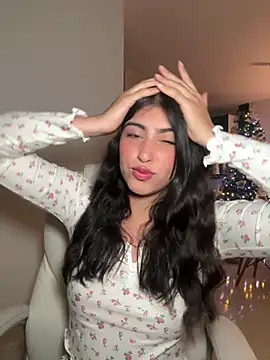 Snapshot of Gaby_zahir_ chatting on December 11, 9:41 am Gaby zahir online show from December 11, 9:41 am