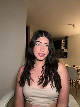 Snapshot of Gaby_zahir_ chatting on January 13, 9:52 am Gaby zahir online show from January 13, 9:52 am