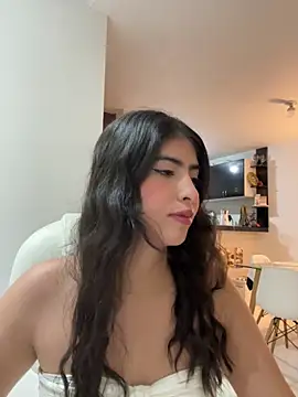 Snapshot of Gaby_zahir_ chatting on January 15, 9:56 am Gaby zahir online show from January 15, 9:56 am