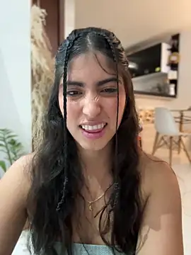 Snapshot of Gaby_zahir_ chatting on March 15, 3:48 pm Gaby zahir online show from March 15, 3:48 pm