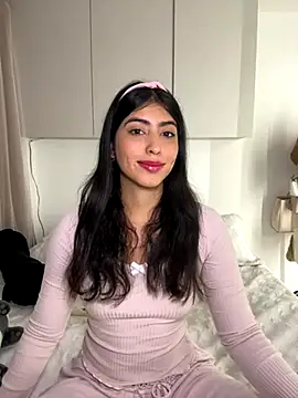 Snapshot of Gaby_zahir_ chatting on September 23, 10:29 am Gaby zahir online show from September 23, 10:29 am