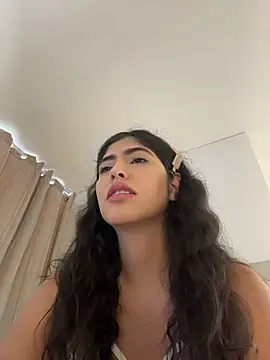 Snapshot of Gaby_zahir_ chatting on October 27, 11:25 am Gaby zahir online show from October 27, 11:25 am