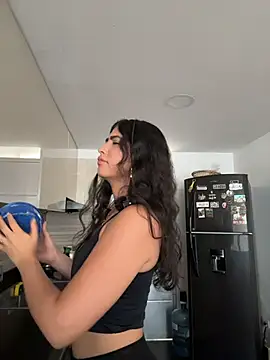 Snapshot of Gaby_zahir_ chatting on October 30, 11:44 am Gaby zahir online show from October 30, 11:44 am