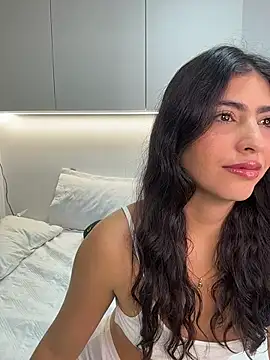 Snapshot of Gaby_zahir_ chatting on November 12, 9:53 am Gaby zahir online show from November 12, 9:53 am