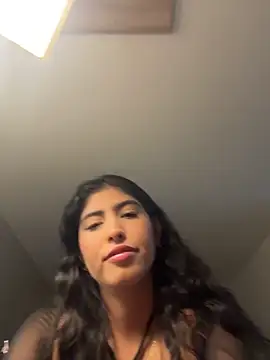 Snapshot of Gaby_zahir_ chatting on November 14, 9:52 am Gaby zahir online show from November 14, 9:52 am