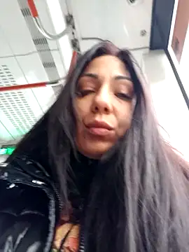 Snapshot of LeticiaWoods chatting on December 3, 8:38 am LeticiaWoods online show from December 3, 8:38 am