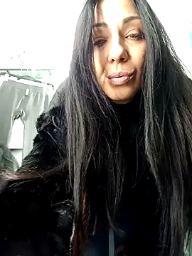 Snapshot of LeticiaWoods chatting on February 5, 12:38 pm LeticiaWoods online show from February 5, 12:38 pm