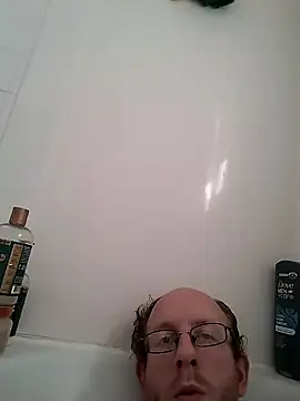 Snapshot of TaylorBlaze chatting on December 22, 8:25 pm TaylorBlaze online show from December 22, 8:25 pm