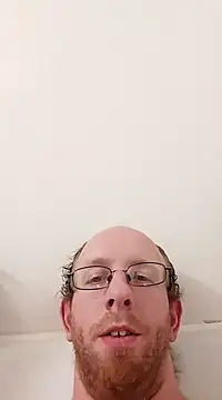 Snapshot of TaylorBlaze chatting on December 23, 12:57 am TaylorBlaze online show from December 23, 12:57 am