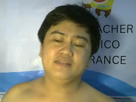 Snapshot of Yummy_Tommy21 chatting on September 13, 9:31 am Yummy Tommy21 online show from September 13, 9:31 am