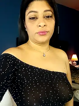 Snapshot of Lashmy111 chatting on February 23, 3:02 am Lashmy111 online show from February 23, 3:02 am