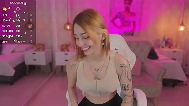 LITTLE-VIVI online show from February 17, 3:15 am