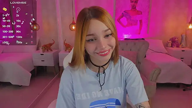 LITTLE-VIVI online show from March 6, 3:24 am