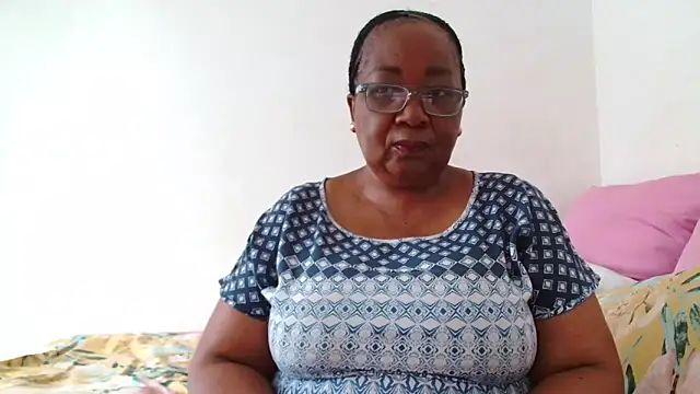 Snapshot of KinkyRicoSaisyours chatting on November 28, 7:22 am KinkyRicoSaisyours online show from November 28, 7:22 am