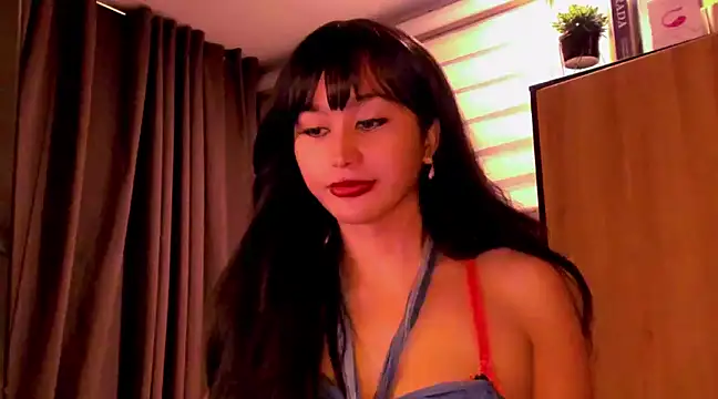 YOURCRISTINAS online show from December 2, 11:51 pm