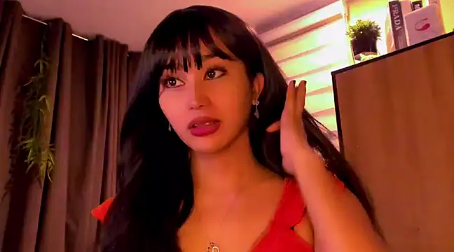 YOURCRISTINAS online show from January 14, 11:48 pm