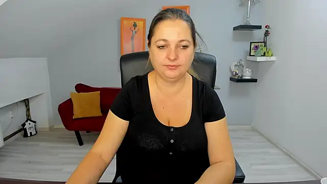 LollaGirl online show from October 15, 3:28 am