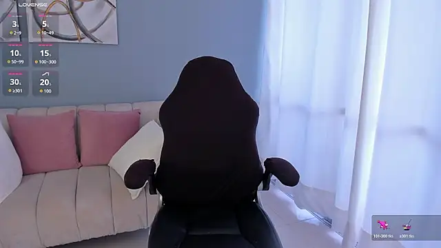 BrookeMiller online show from March 4, 6:25 pm