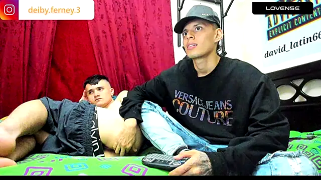 davidlatin66 online show from December 29, 2:27 am