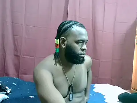 Snapshot of 2ocmaxi chatting on February 13, 4:07 pm 2ocmaxi online show from February 13, 4:07 pm