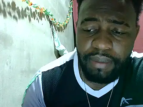 Snapshot of 2ocmaxi chatting on November 9, 11:58 pm 2ocmaxi online show from November 9, 11:58 pm