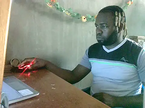 2ocmaxi online show from March 5, 5:20 pm