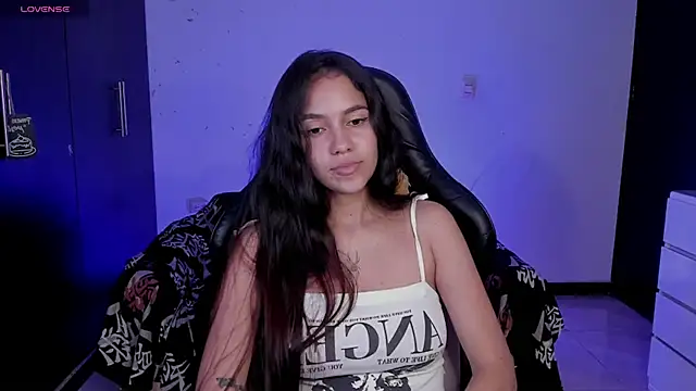 Sallye  online show from November 10, 6:23 am