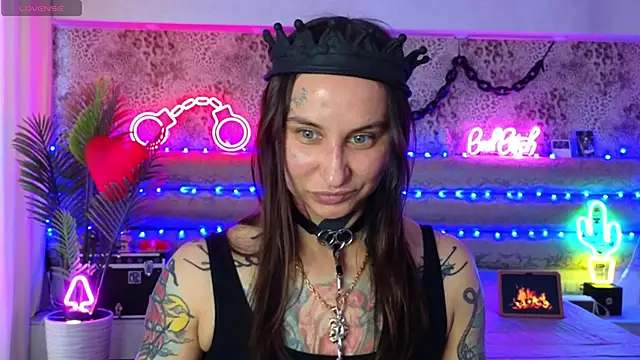 Cool Freak  online show from March 13, 10:11 am